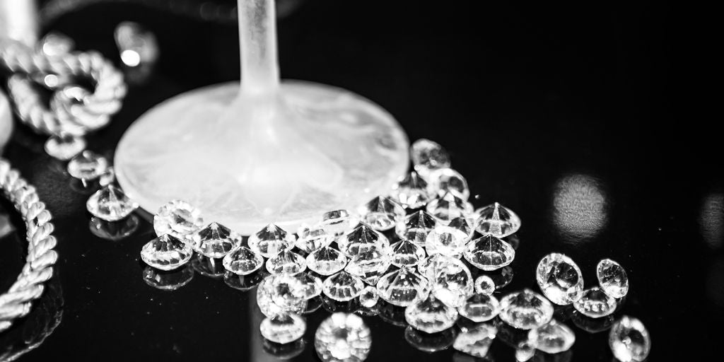 10 Stunning Designs for Your Crystal Bead Necklace